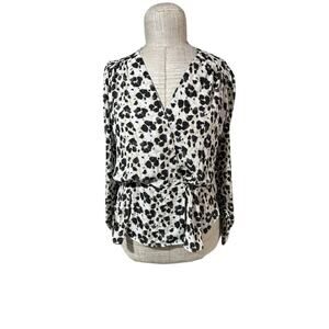 CAbi #5898 Black White Beige ROSETTE Blouse Top MEDIUM - Peplum Waist